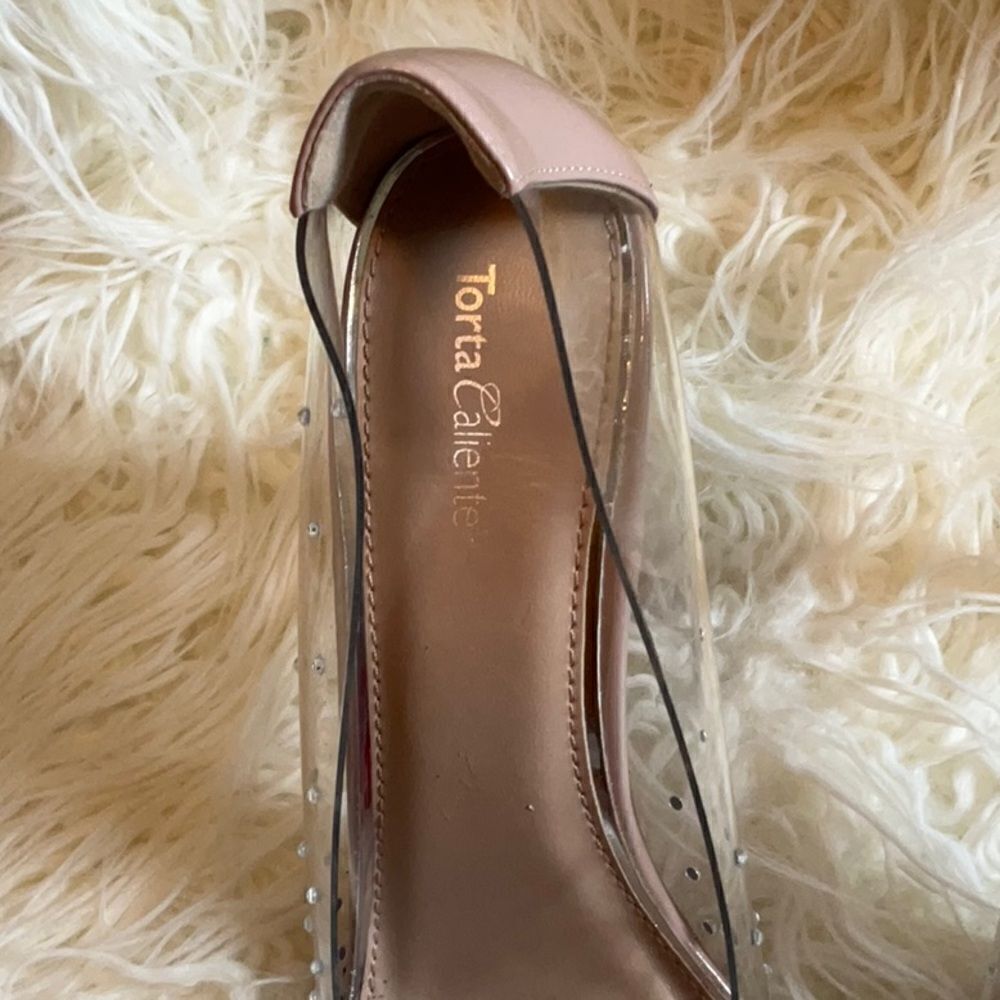 NUDE & CLEAR HEELS IN SIZE 9 1/2 BY TORTA CALIENTE WITH JEWELS ON UPPER - Picture 5 of 12